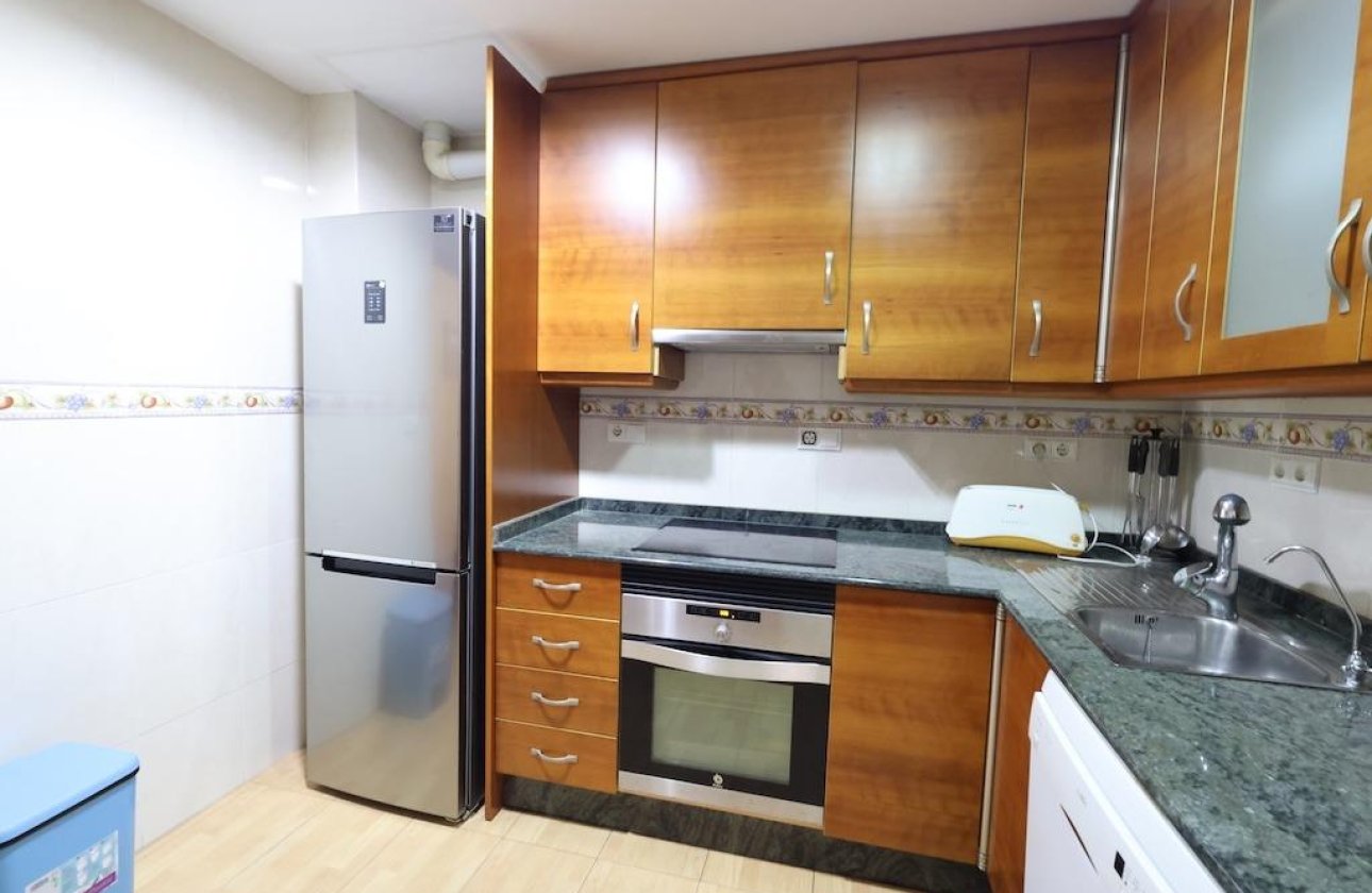 Resale - Apartment / flat - Torrevieja - Acequion