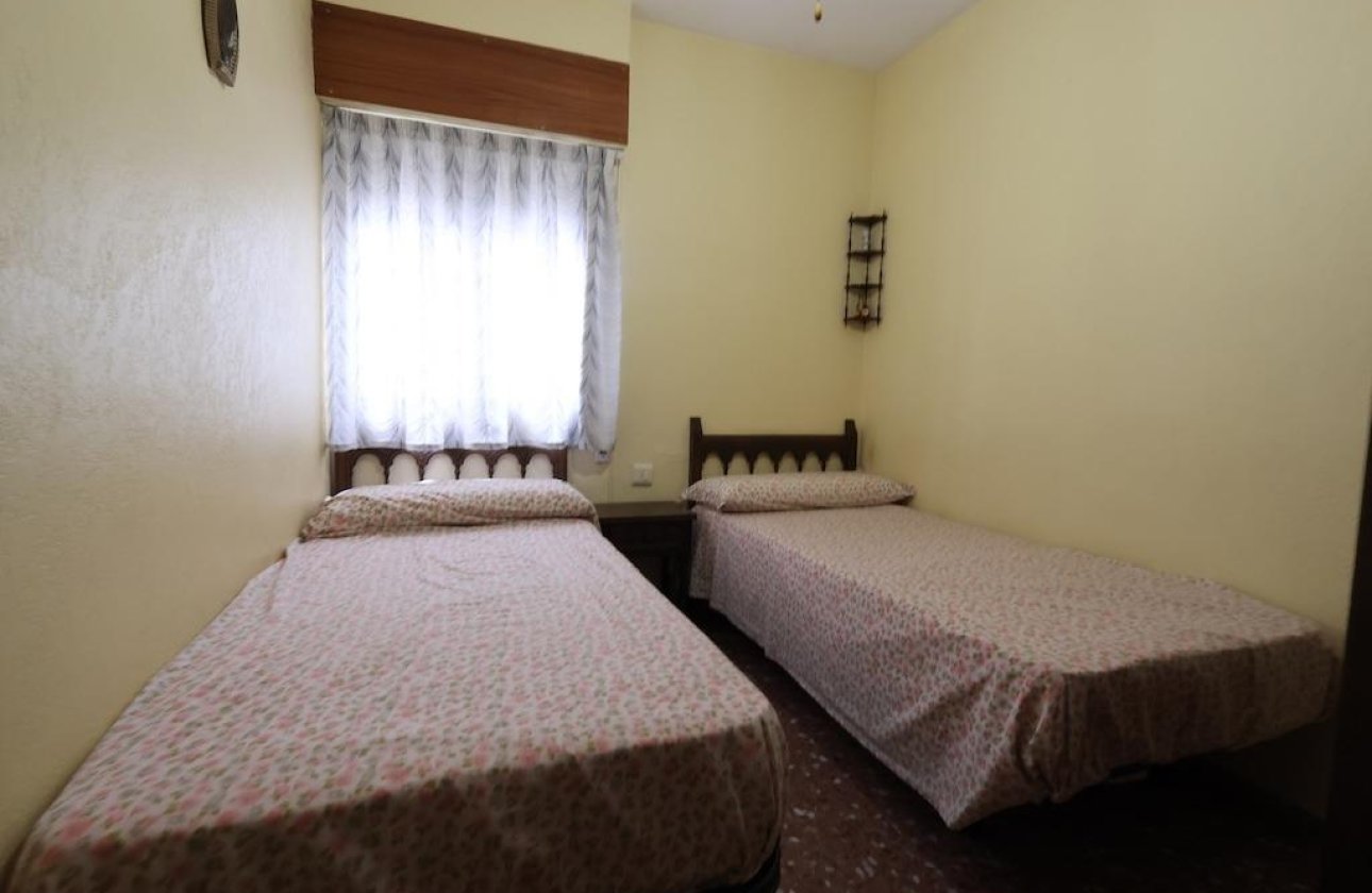 Resale - Apartment / flat - Torrevieja - Acequion