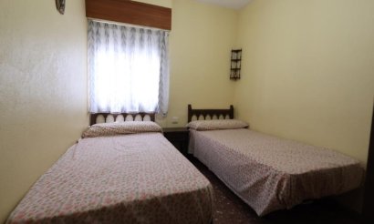 Resale - Apartment / flat - Torrevieja - Acequion