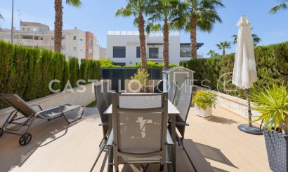 Resale - Apartment / flat - Orihuela Costa - Los Dolses