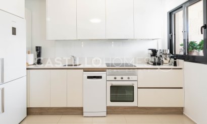 Resale - Apartment / flat - Orihuela Costa - Los Dolses