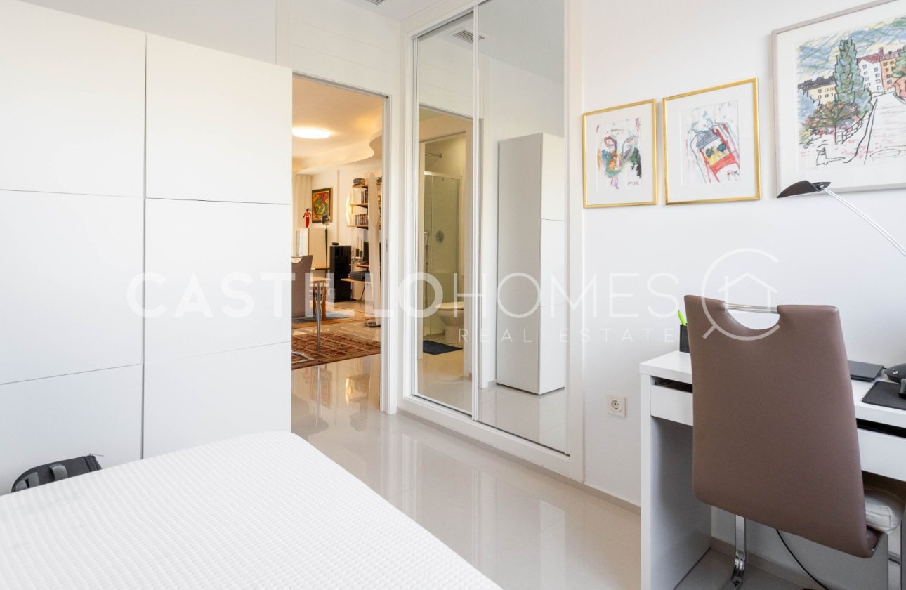 Resale - Apartment / flat - Orihuela Costa - Los Dolses