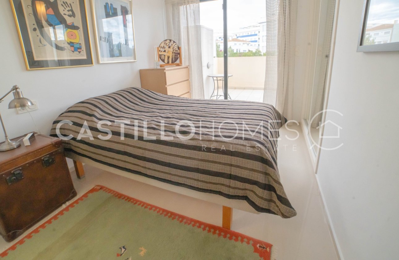 Resale - Apartment / flat - Orihuela Costa - Los Dolses