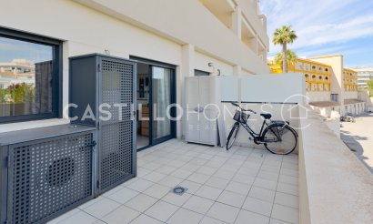 Resale - Apartment / flat - Orihuela Costa - Los Dolses