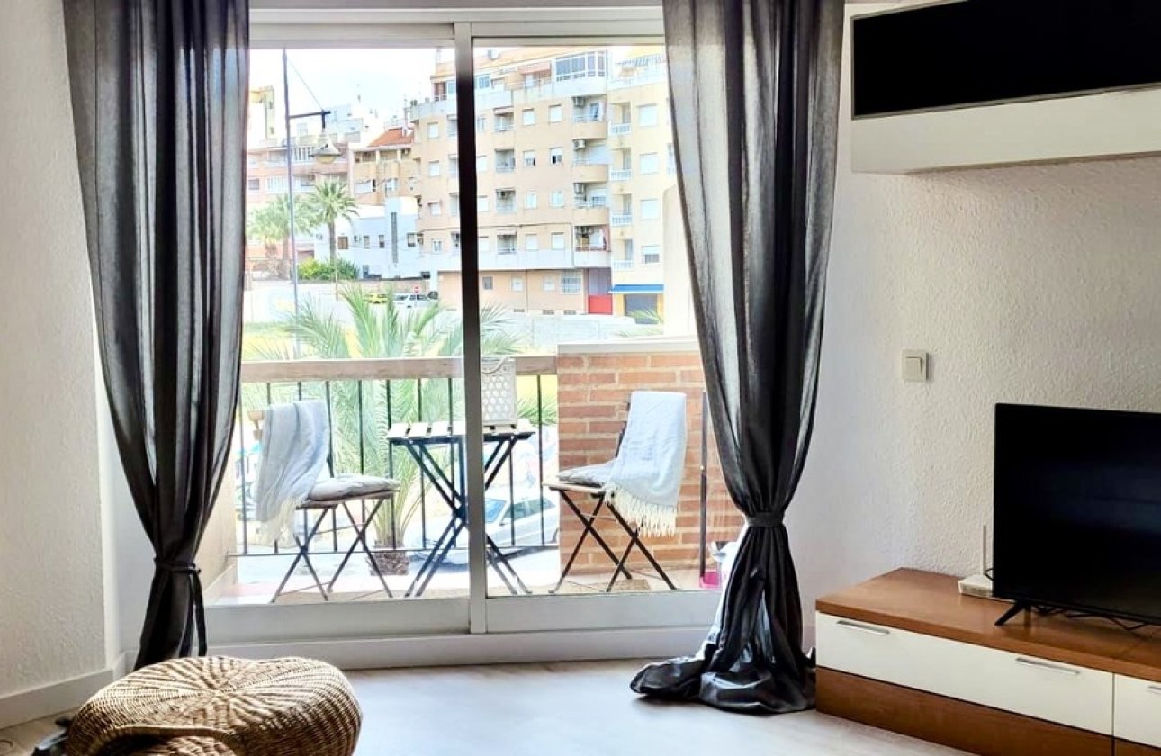 Reventa - Apartamento / piso - Torrevieja