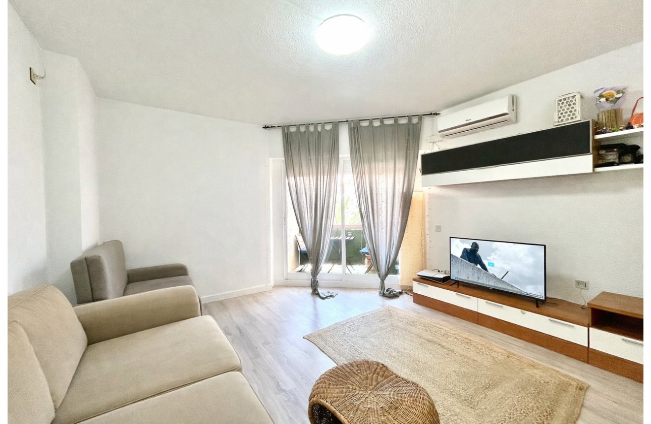 Reventa - Apartamento / piso - Torrevieja