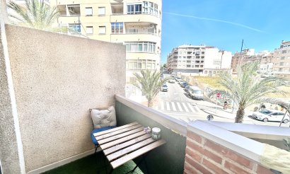 Reventa - Apartamento / piso - Torrevieja