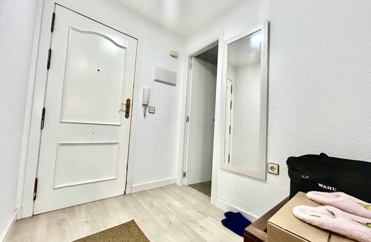 Reventa - Apartamento / piso - Torrevieja