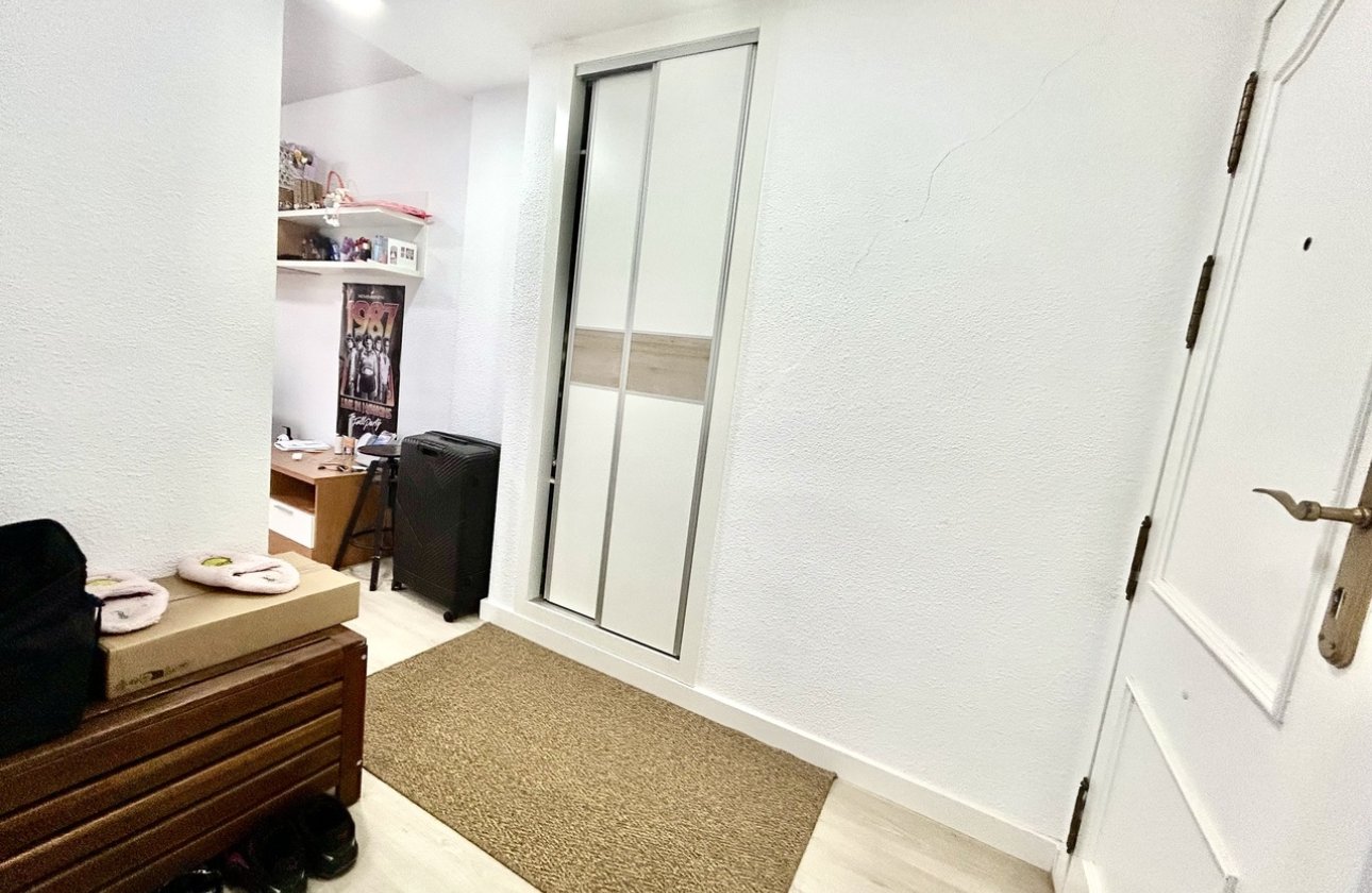 Reventa - Apartamento / piso - Torrevieja