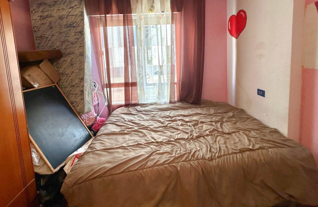 Resale - Apartment / flat - Torrevieja - Centro