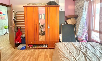 Resale - Apartment / flat - Torrevieja - Centro