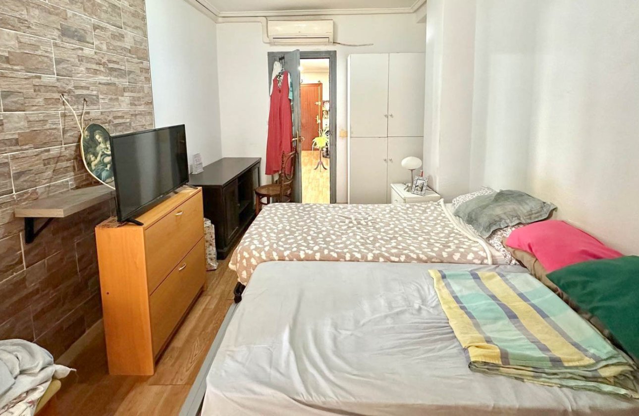 Resale - Apartment / flat - Torrevieja - Centro