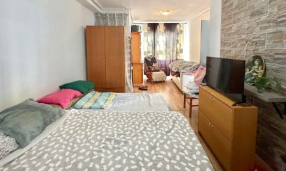 Resale - Apartment / flat - Torrevieja - Centro