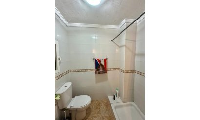 Resale - Apartment / flat - Torrevieja - Centro