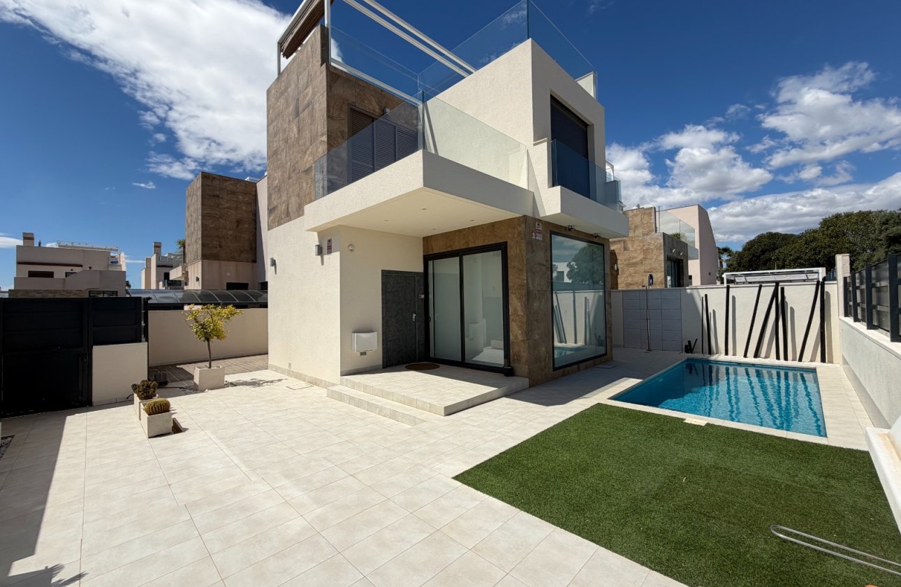 Resale - Villa - Ciudad Quesada - La Laguna