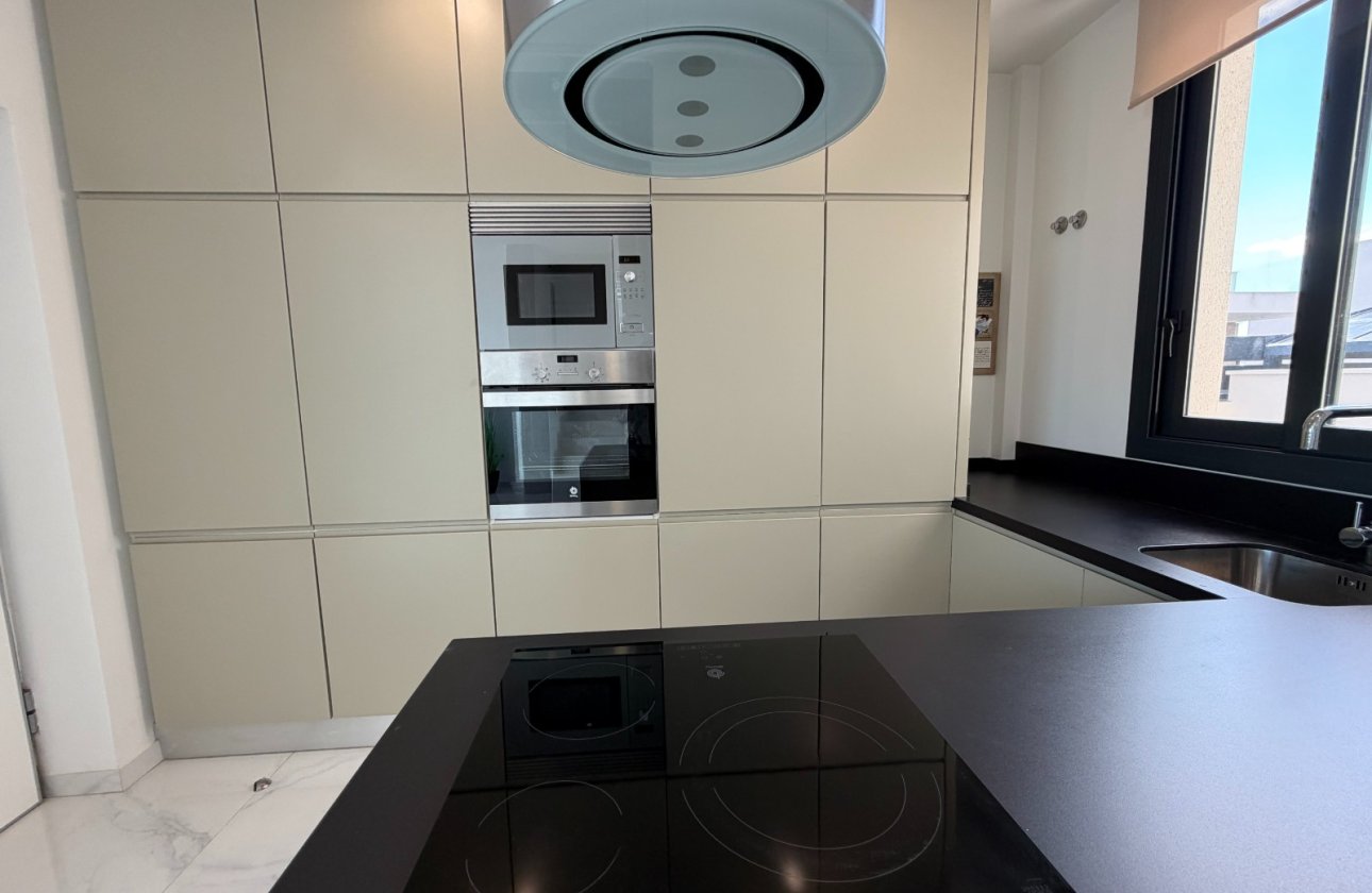 Resale - Villa - Ciudad Quesada - La Laguna