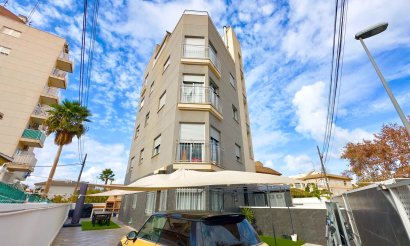 Resale - Building - Torrevieja - Nueva Torrevieja - Aguas Nuevas