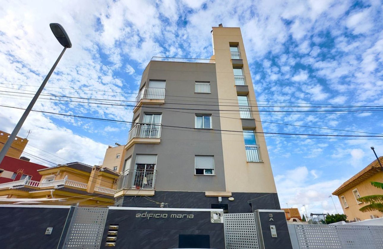 Resale - Building - Torrevieja - Nueva Torrevieja - Aguas Nuevas