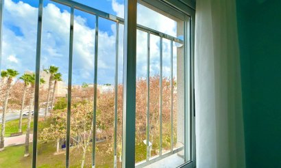 Resale - Building - Torrevieja - Nueva Torrevieja - Aguas Nuevas