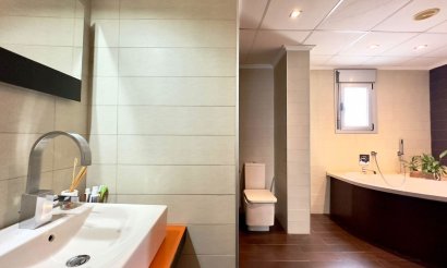 Resale - Building - Torrevieja - Nueva Torrevieja - Aguas Nuevas