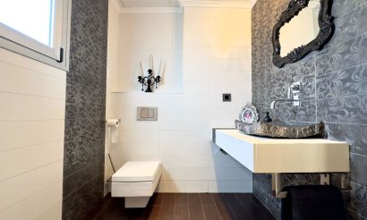 Resale - Building - Torrevieja - Nueva Torrevieja - Aguas Nuevas