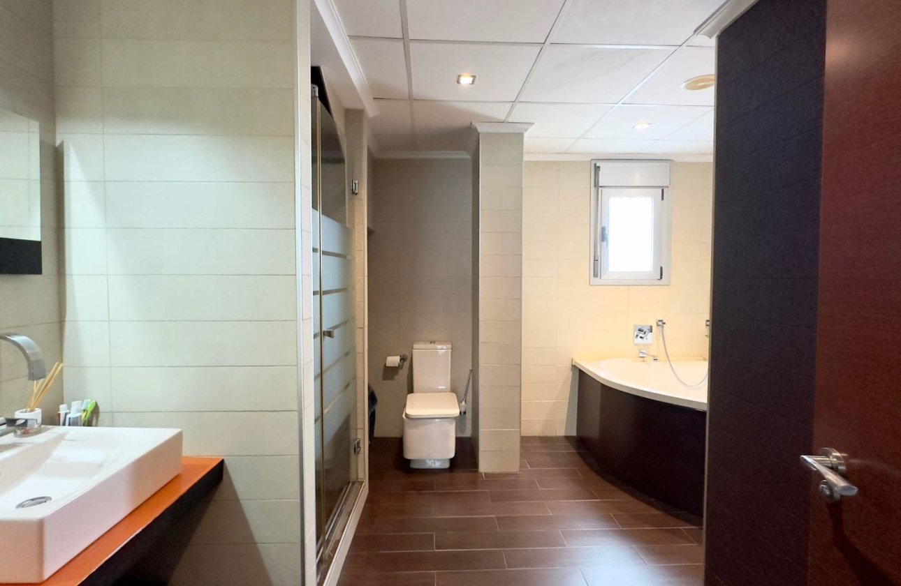 Resale - Building - Torrevieja - Nueva Torrevieja - Aguas Nuevas