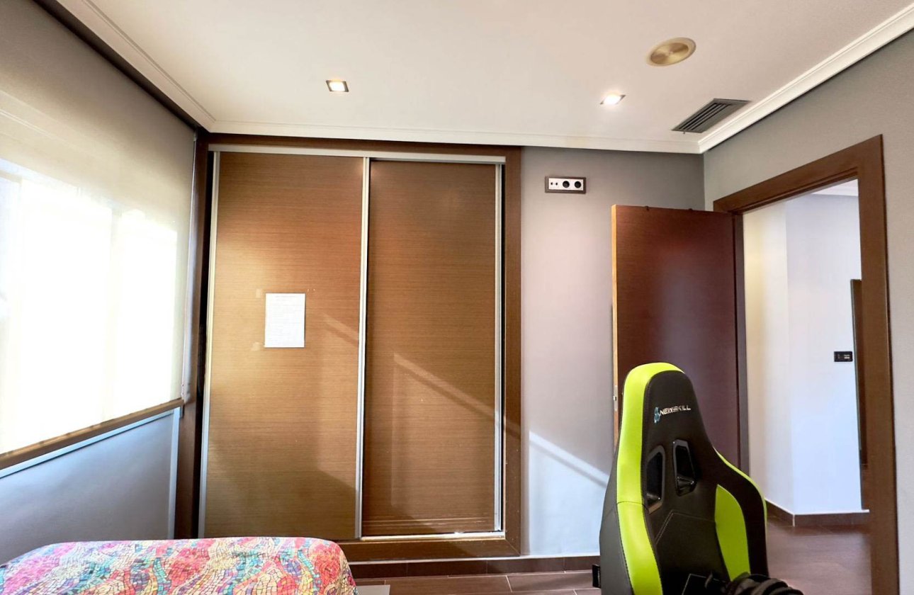 Resale - Building - Torrevieja - Nueva Torrevieja - Aguas Nuevas