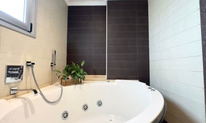 Resale - Building - Torrevieja - Nueva Torrevieja - Aguas Nuevas