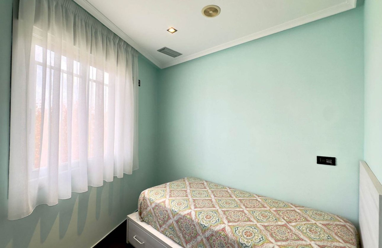 Resale - Building - Torrevieja - Nueva Torrevieja - Aguas Nuevas