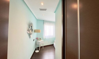 Resale - Building - Torrevieja - Nueva Torrevieja - Aguas Nuevas