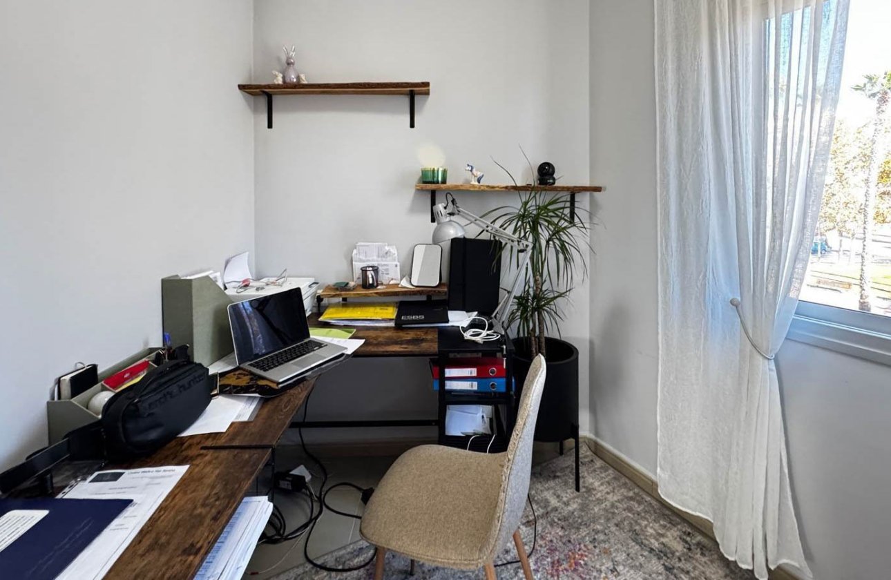 Resale - Building - Torrevieja - Nueva Torrevieja - Aguas Nuevas