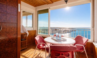 Resale - Apartment / flat - Torrevieja - Playa del Acequión