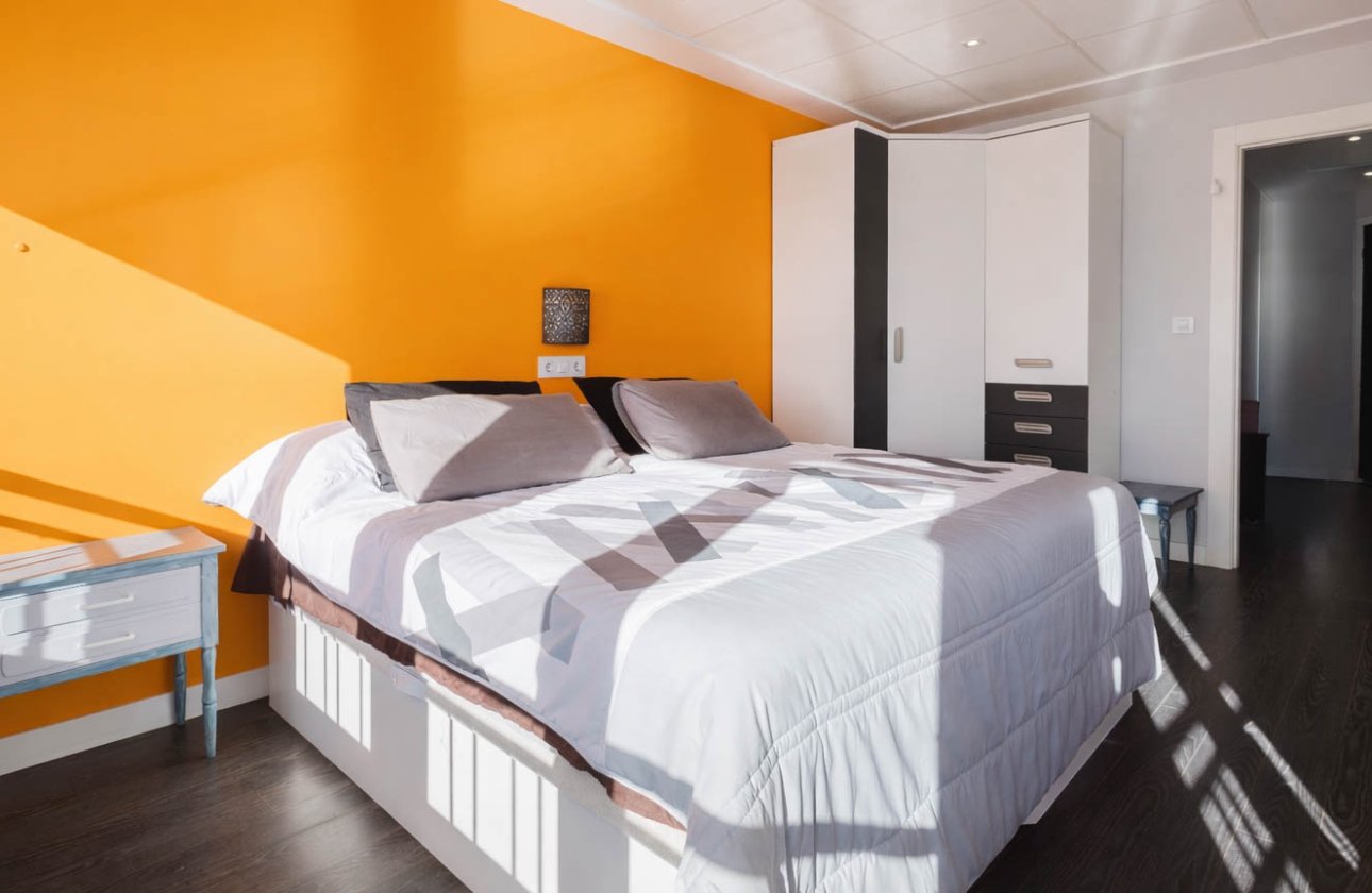 Resale - Apartment / flat - Torrevieja - Playa del Acequión