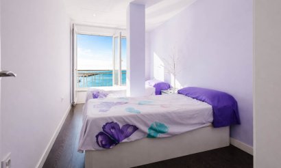 Resale - Apartment / flat - Torrevieja - Playa del Acequión