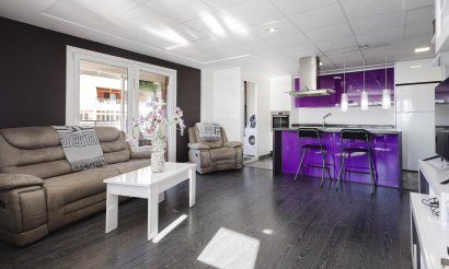 Resale - Apartment / flat - Torrevieja - Playa del Acequión