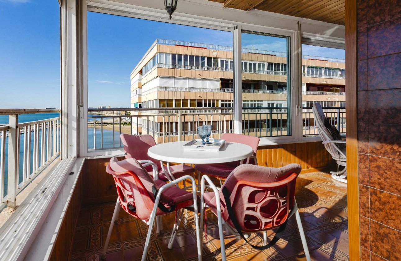 Resale - Apartment / flat - Torrevieja - Playa del Acequión