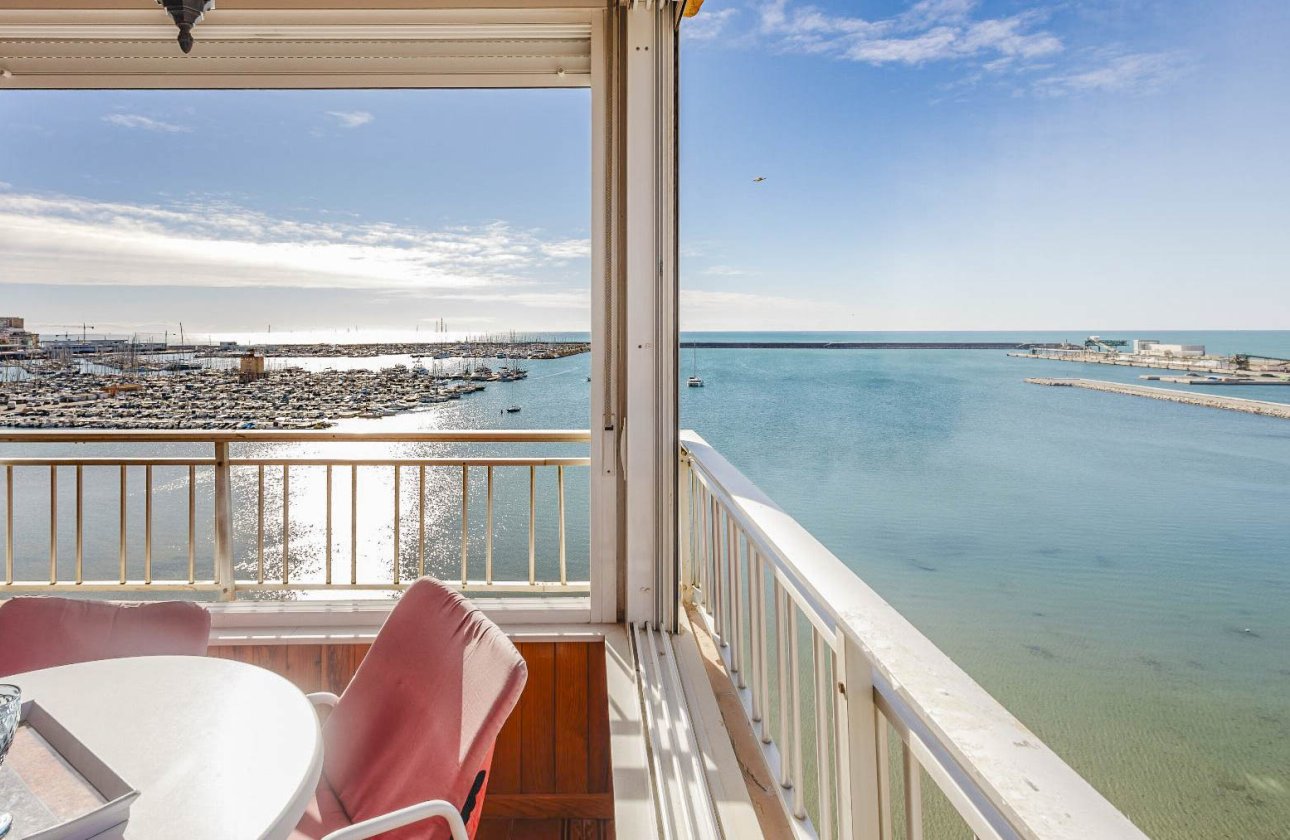 Resale - Apartment / flat - Torrevieja - Playa del Acequión