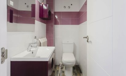 Resale - Apartment / flat - Torrevieja - Playa del Acequión