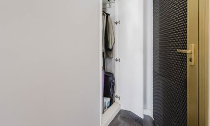 Resale - Apartment / flat - Torrevieja - Playa del Acequión