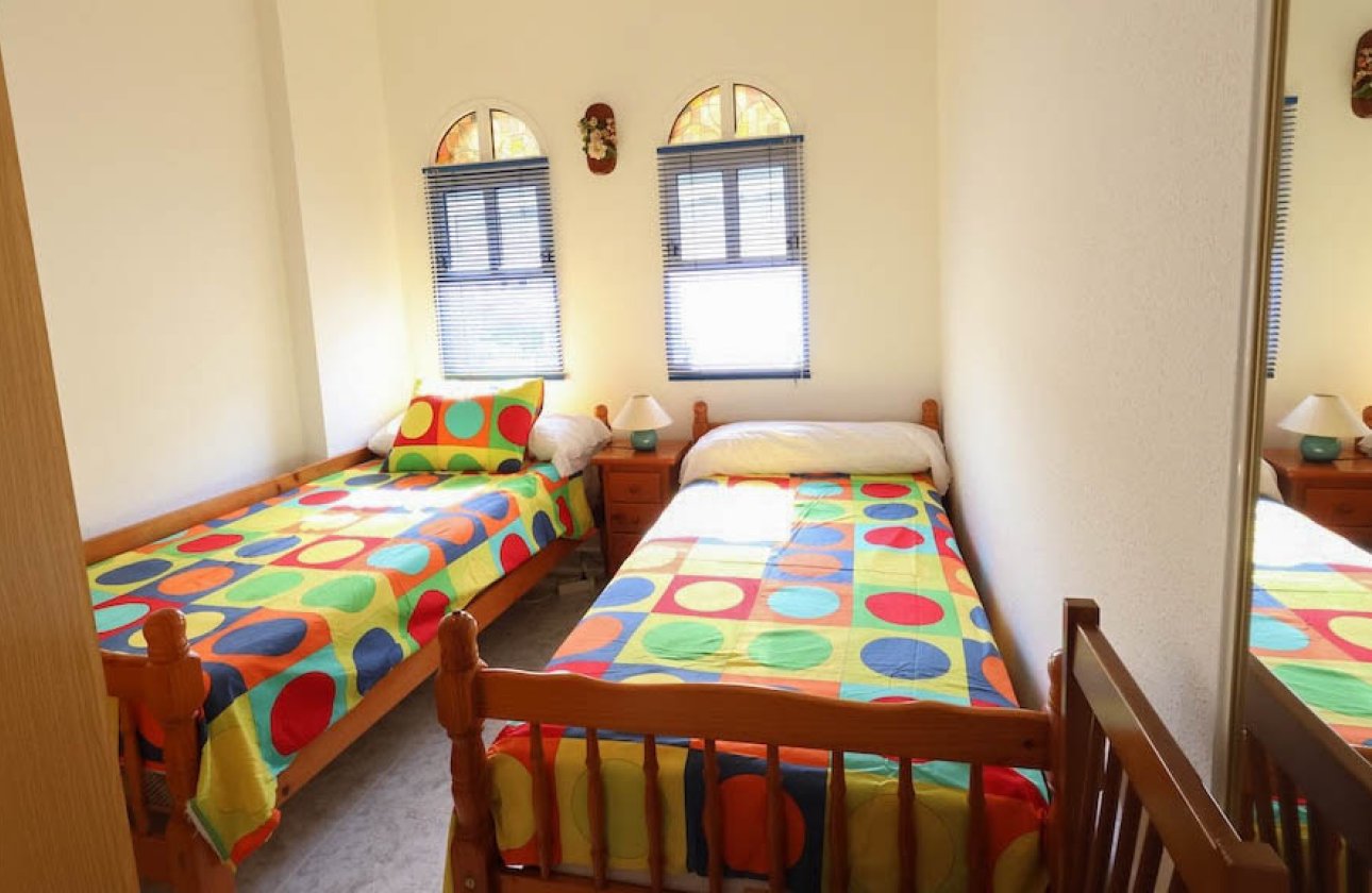 Resale - Bungalow - Orihuela Costa - Playa Flamenca