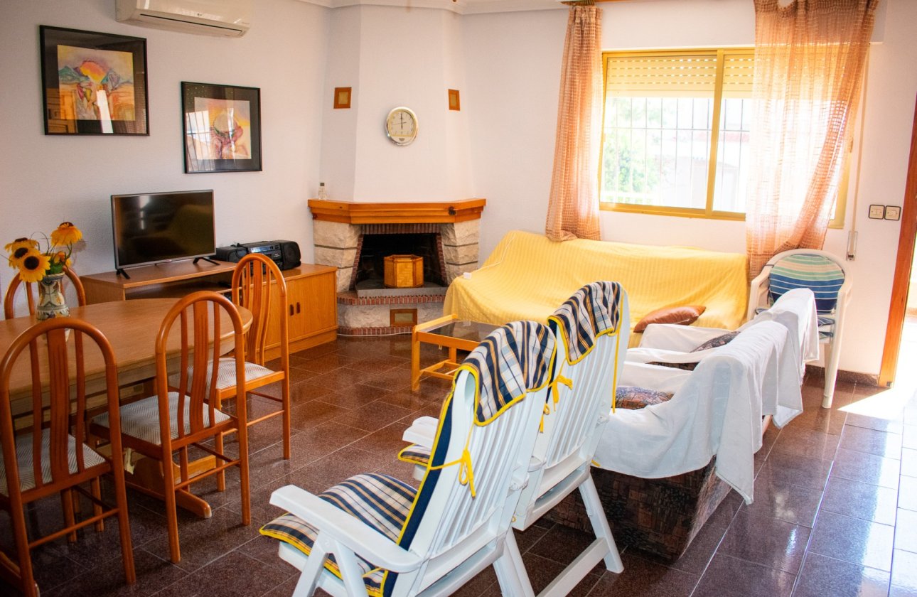 Resale - Villa - Pilar de la Horadada - Torre De La Horadada