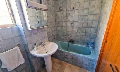 Resale - Villa - Pilar de la Horadada - Torre De La Horadada