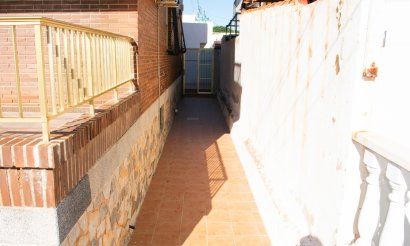 Resale - Villa - Pilar de la Horadada - Torre De La Horadada