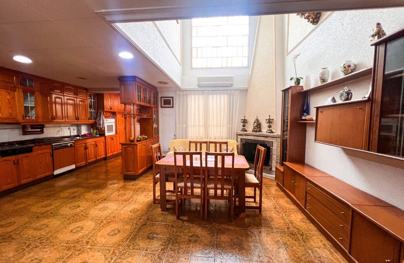 Resale - Villa - Guardamar del Segura - Guardamar pueblo