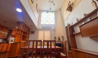 Resale - Villa - Guardamar del Segura - Guardamar pueblo