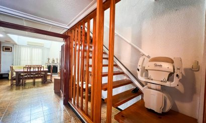 Resale - Villa - Guardamar del Segura - Guardamar pueblo