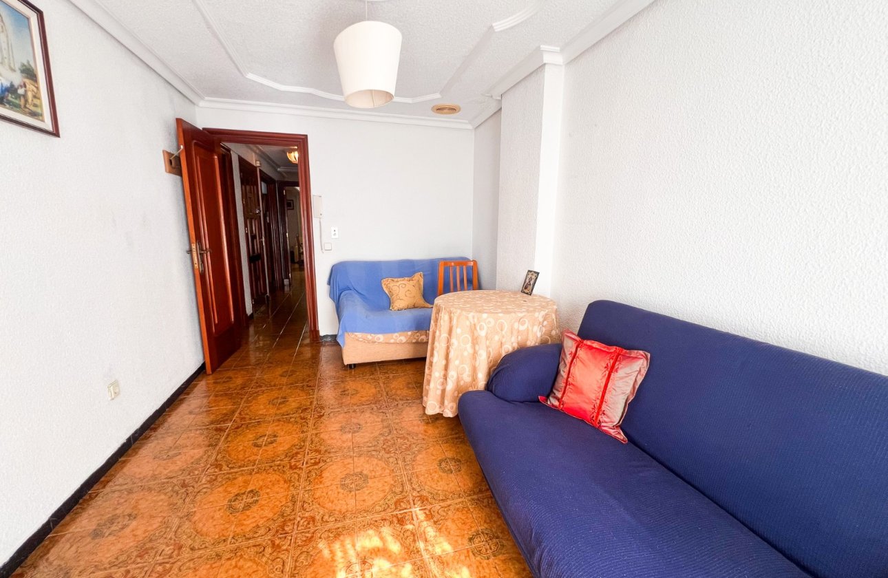 Resale - Villa - Guardamar del Segura - Guardamar pueblo