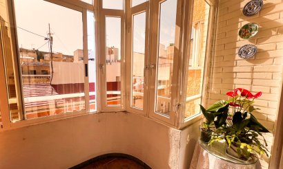Resale - Villa - Guardamar del Segura - Guardamar pueblo