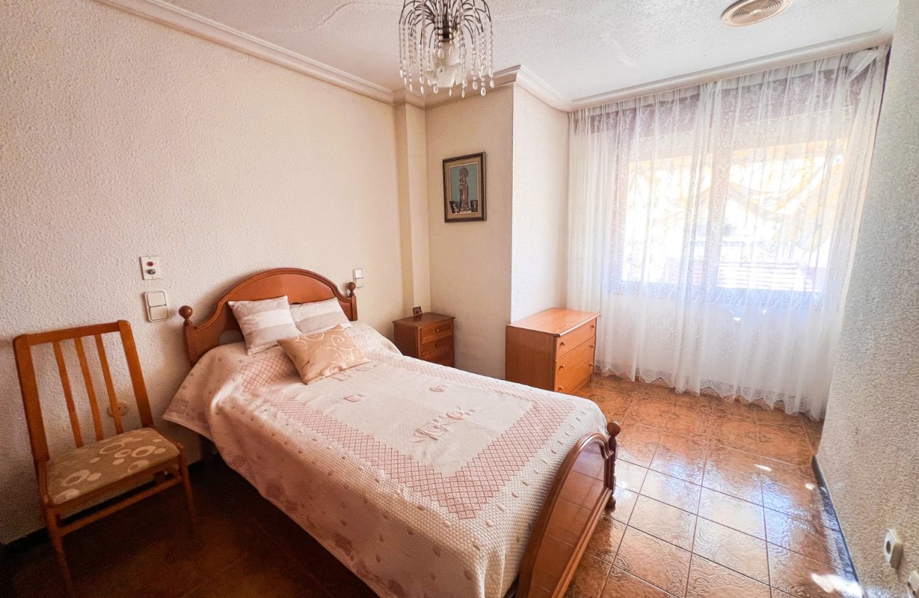 Resale - Villa - Guardamar del Segura - Guardamar pueblo