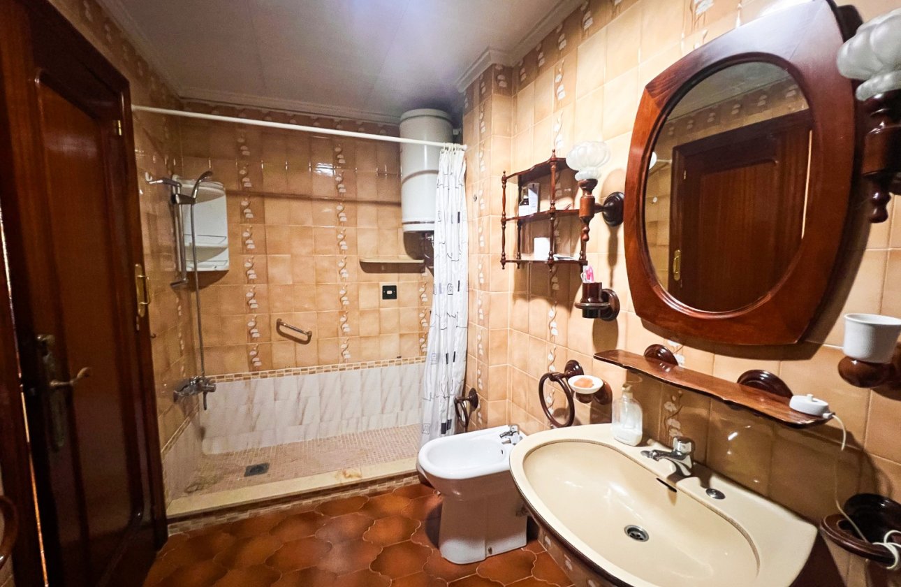 Resale - Villa - Guardamar del Segura - Guardamar pueblo